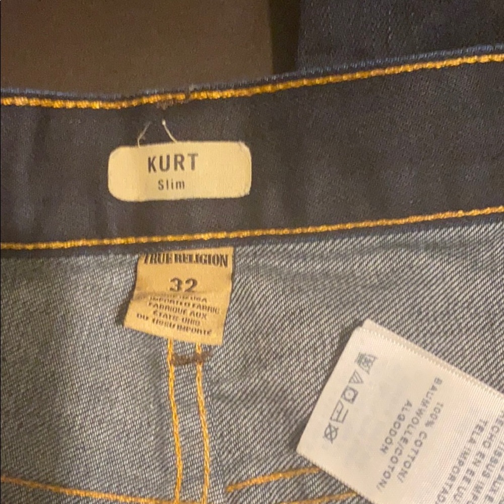 True religion - Picture 3 of 3